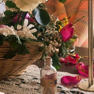 Meet your Posher, Phoenix